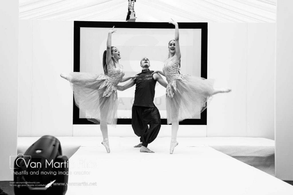 Ballet-Bollywood-Indian-Dance-Showgirl-Hostess-Firebreather-Class-Birmingham-Manchester