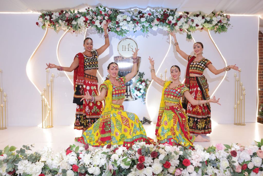 Bollywood-Indian-Dance-Showgirl-Hostess-Firebreather-Class-London-33