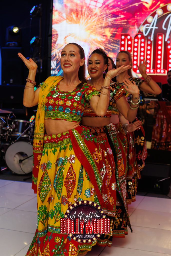 Bollywood-Indian-Dance-Showgirl-Hostess-Firebreather-Class-London-53