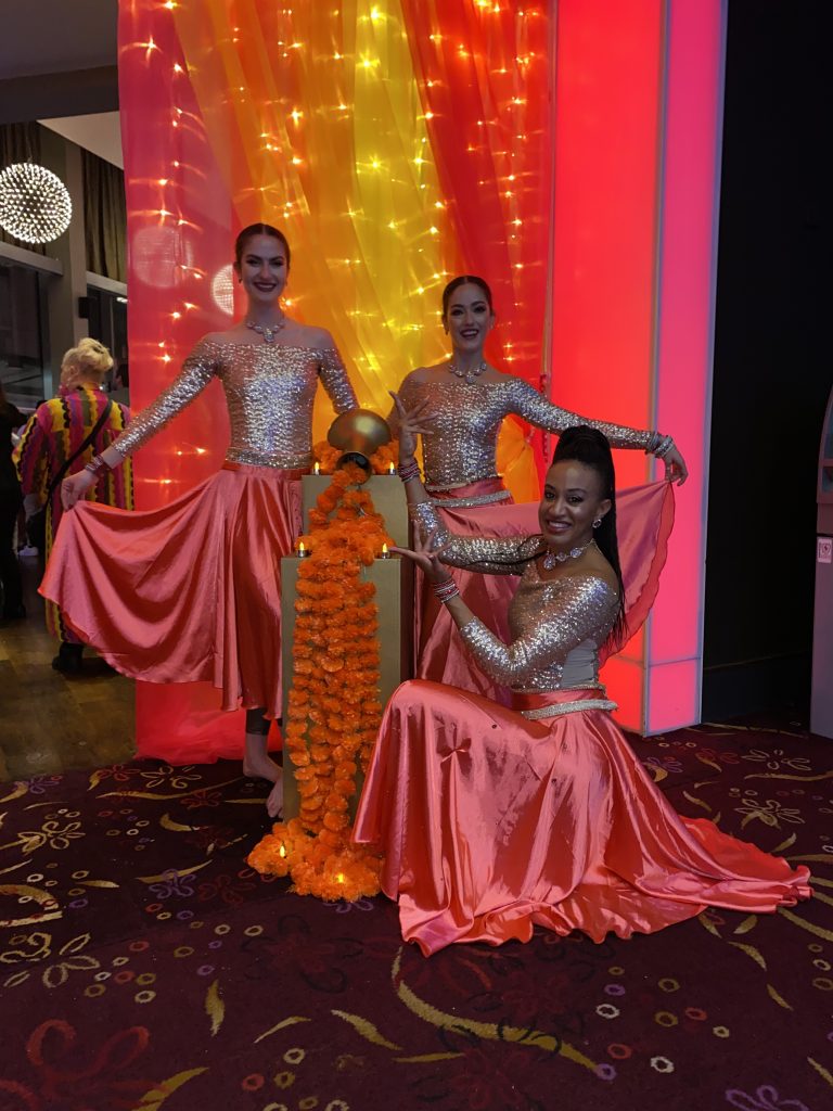 Modest-Bollywood-Indian-Dance-Showgirl-Hostess-Firebreather-Class-London-19